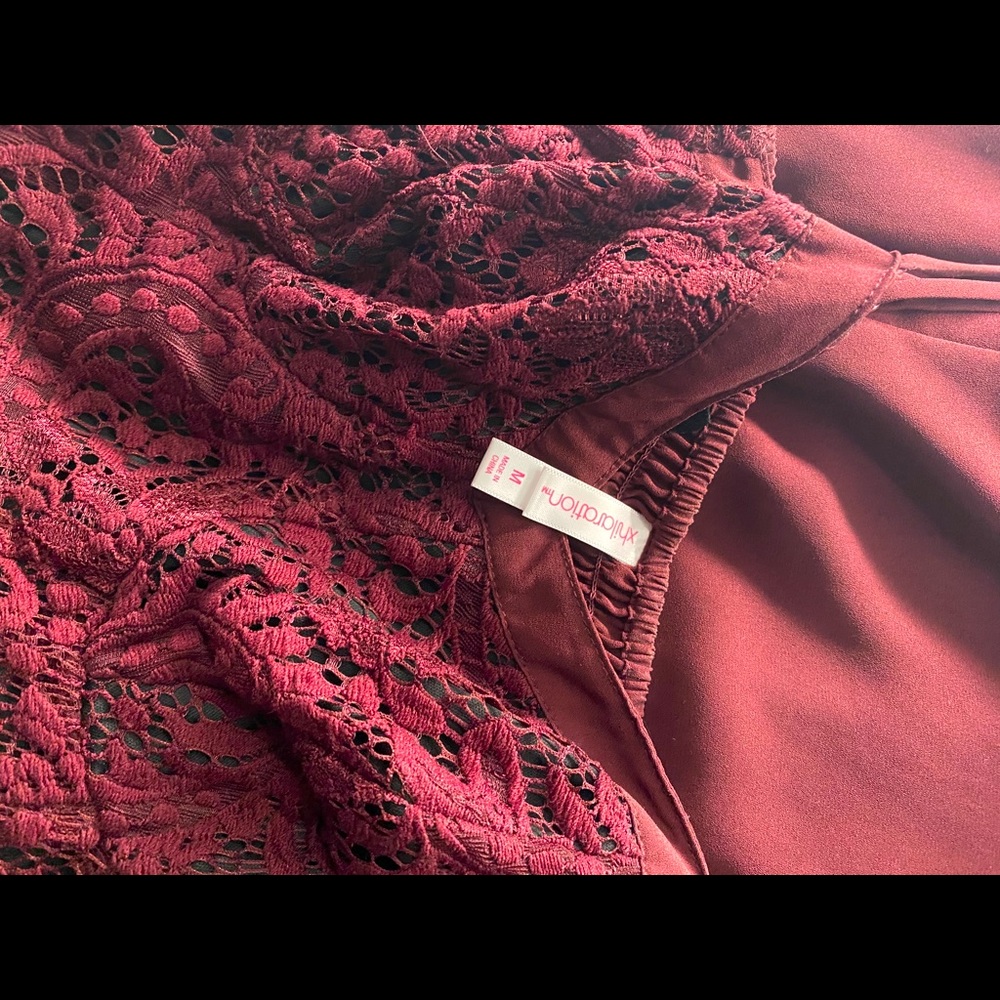 Dress - Picture 2 of 2